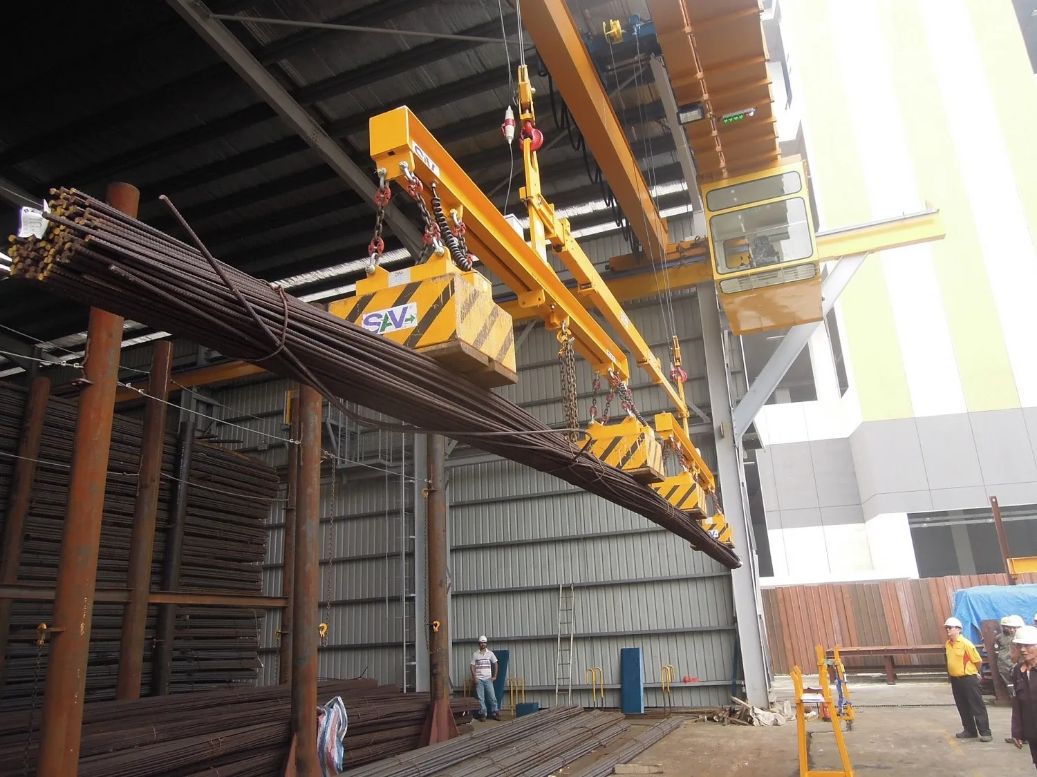 SOLUTIONS SPECIALES DE LEVAGE MAGNETIQUE – Image 5