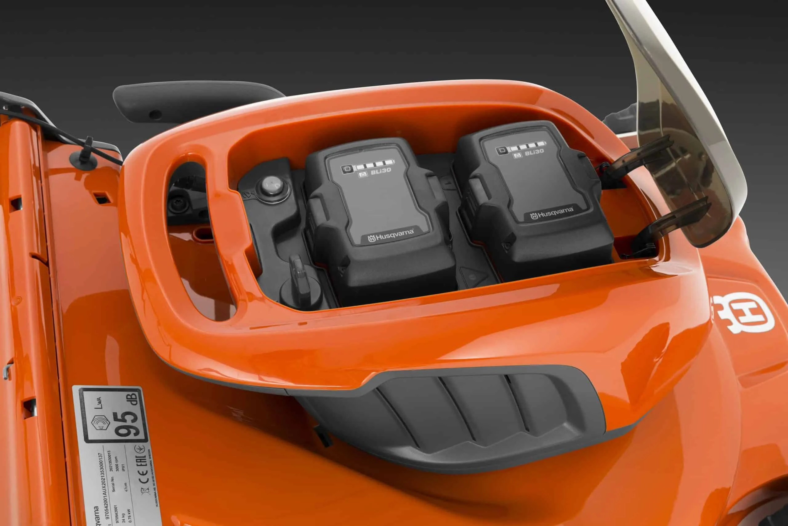 Tondeuse à batterie HUSQVARNA – LC 247i – Image 4