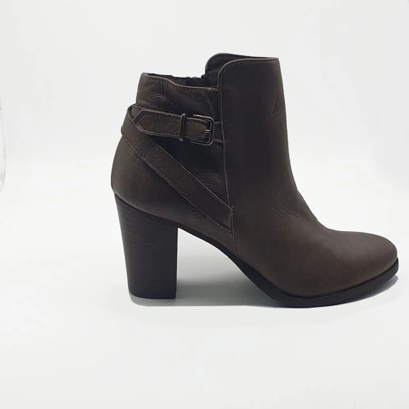 Chaussure – Bottines à talon haut- VERA GOMMA Original – Marron – Image 4